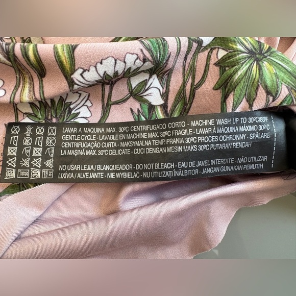 Zara Blush Pink Silky Satiny Long Sleeve Bodysuit Floral Graphic Design Small - Picture 5 of 9